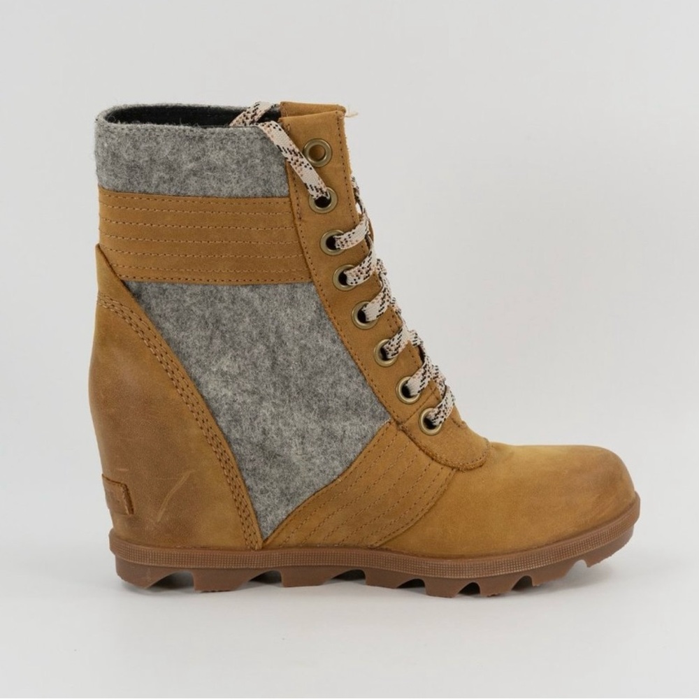 Sorel Women's Tan and Gray Lace-Up Boots - Picture 3 of 3